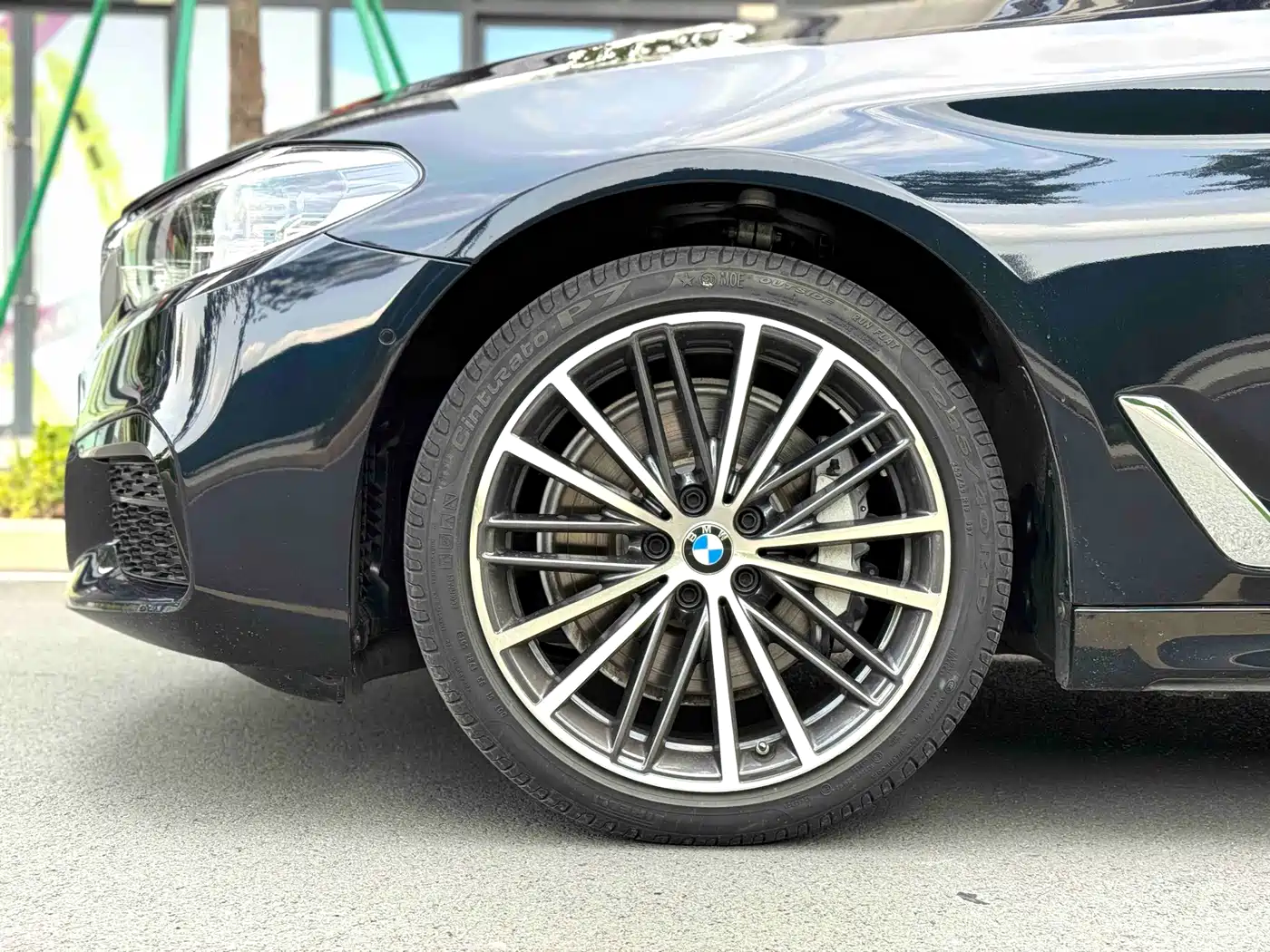 BMW 5 Series 2020 530Li Exclusive M Sport Package фото 3