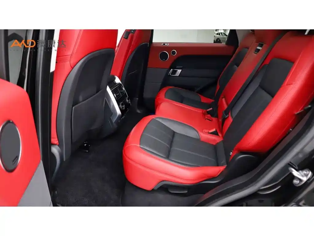 Фото 7 - Land Rover Range Rover Sport