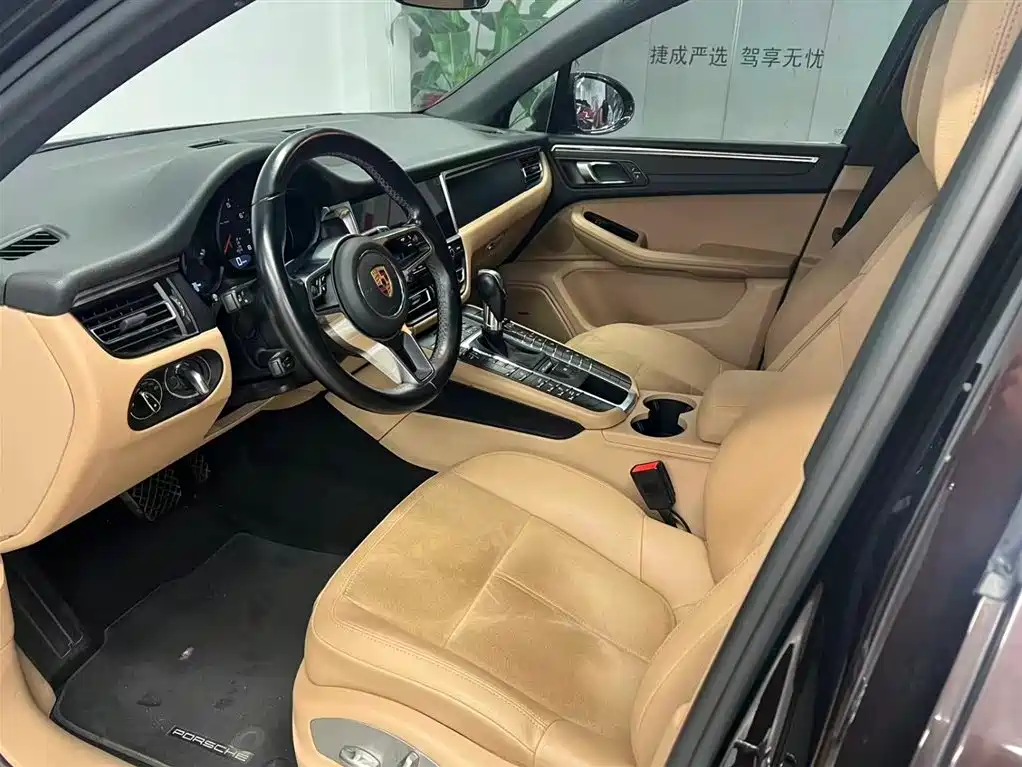 Porsche Macan 2018 Macan 2.0T фото 9