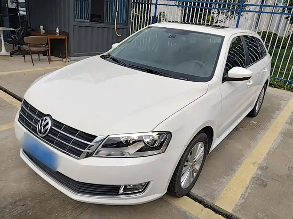 Volkswagen Lavida Tour 2013 — пригон из Китая