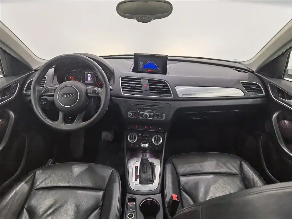 Audi Q3 2015 35 TFSI quattro Technology фото 5