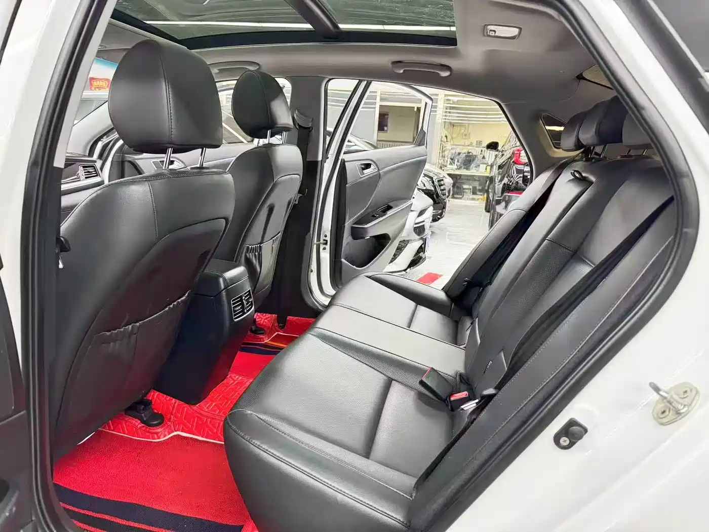 HYUNDAI NAME PICTURE