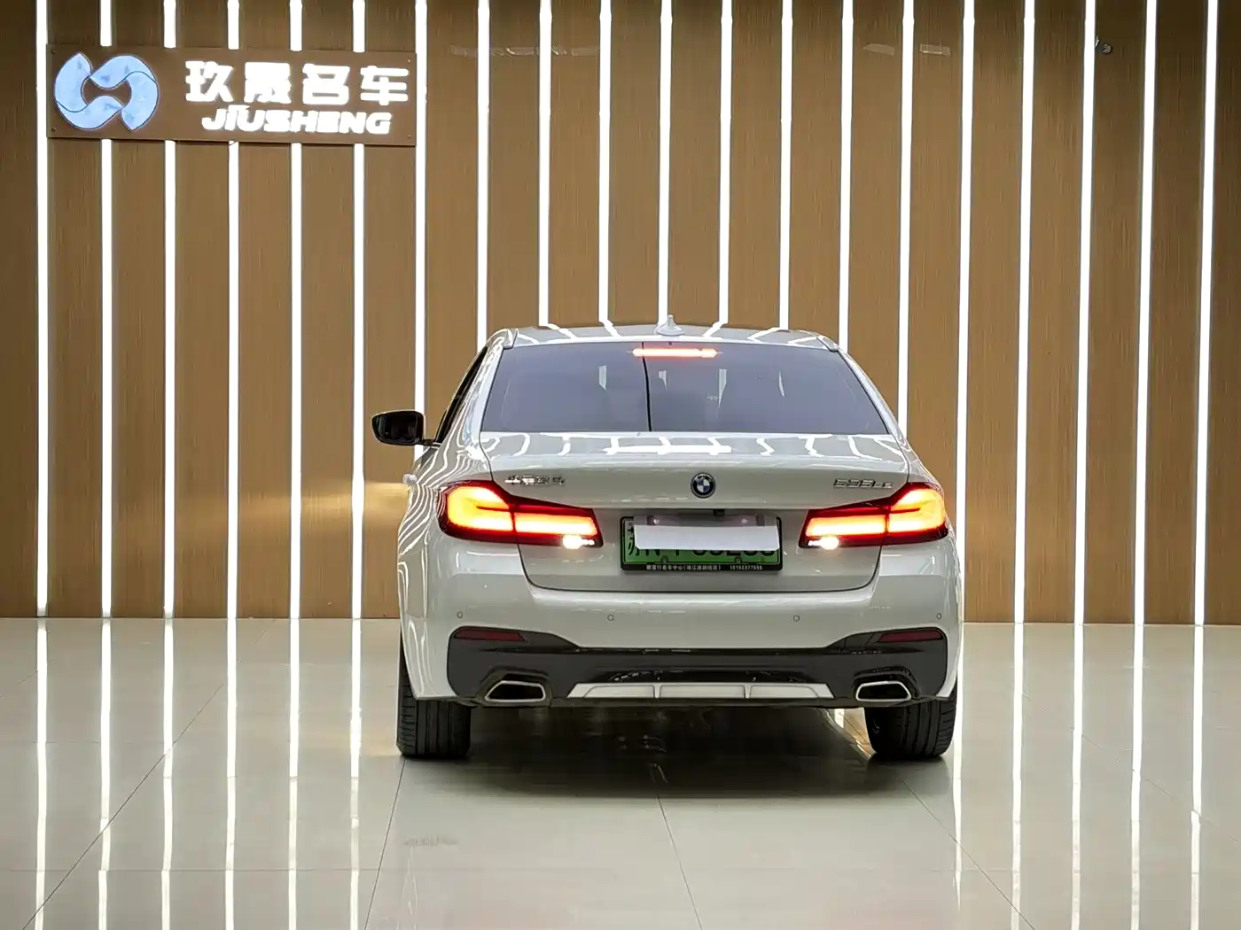 BMW 5 Series New Energy 2022 Facelift II 535Le Pioneer Edition M Sport Package фото 18