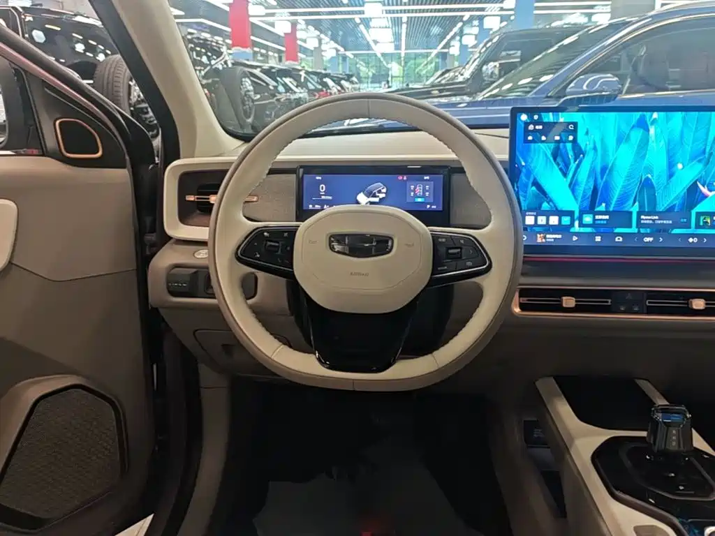 Geely ICON 2025 2026 Chocolate 1.5TD Pure Edition