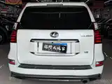 Photo 8 - Lexus GX
