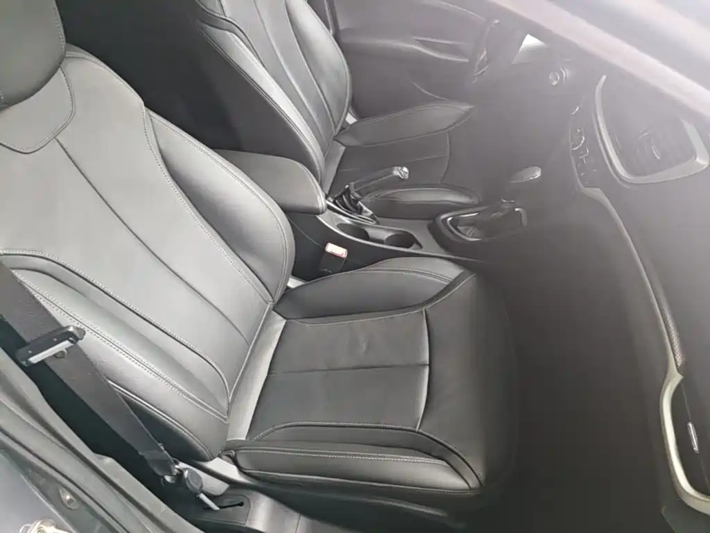 Buick Excelle GT 2019 2019 18T Automatic Connected Elite (China V)