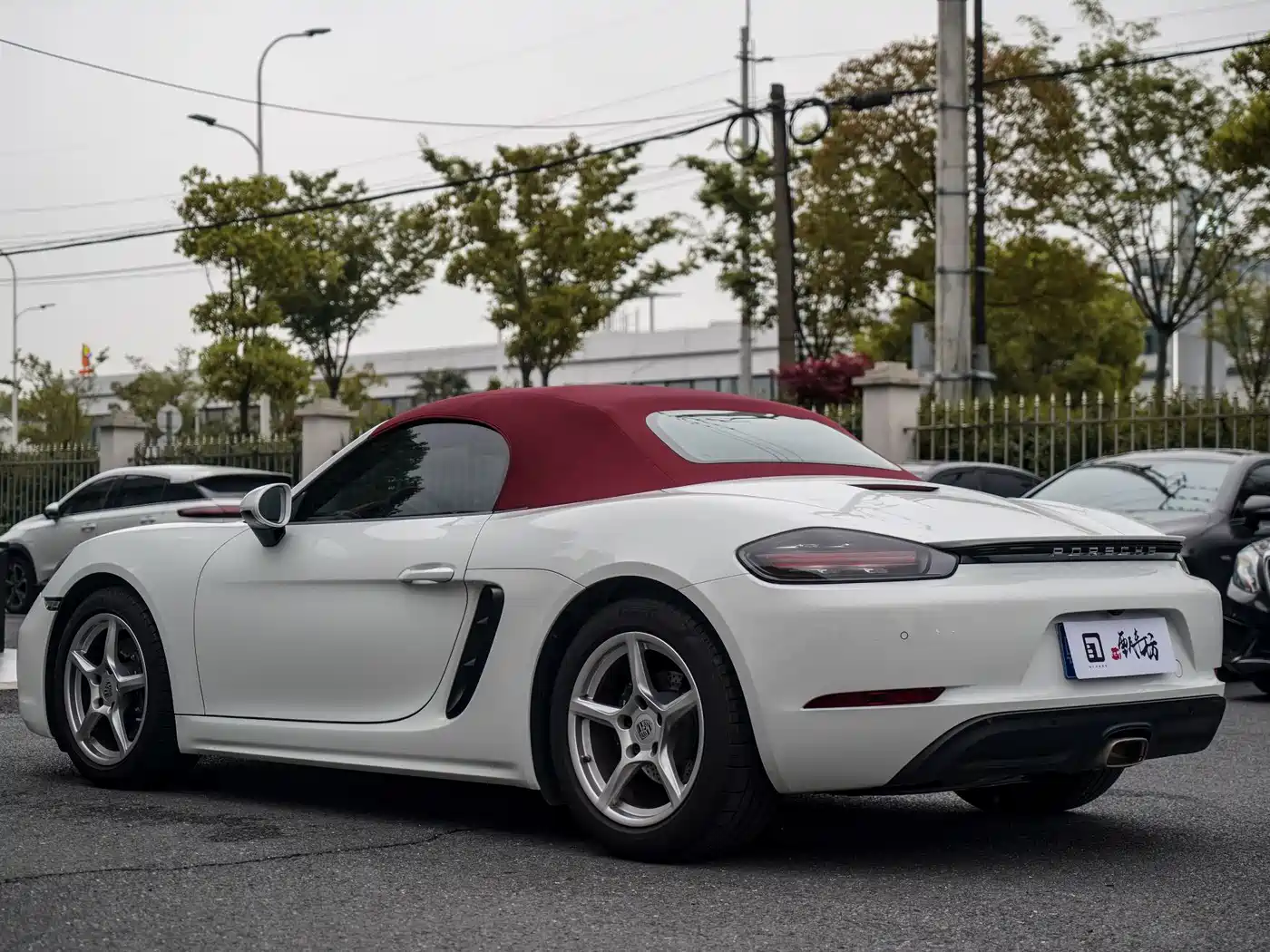 Porsche 718 2023 Boxster Style Edition 2.0T фото 3