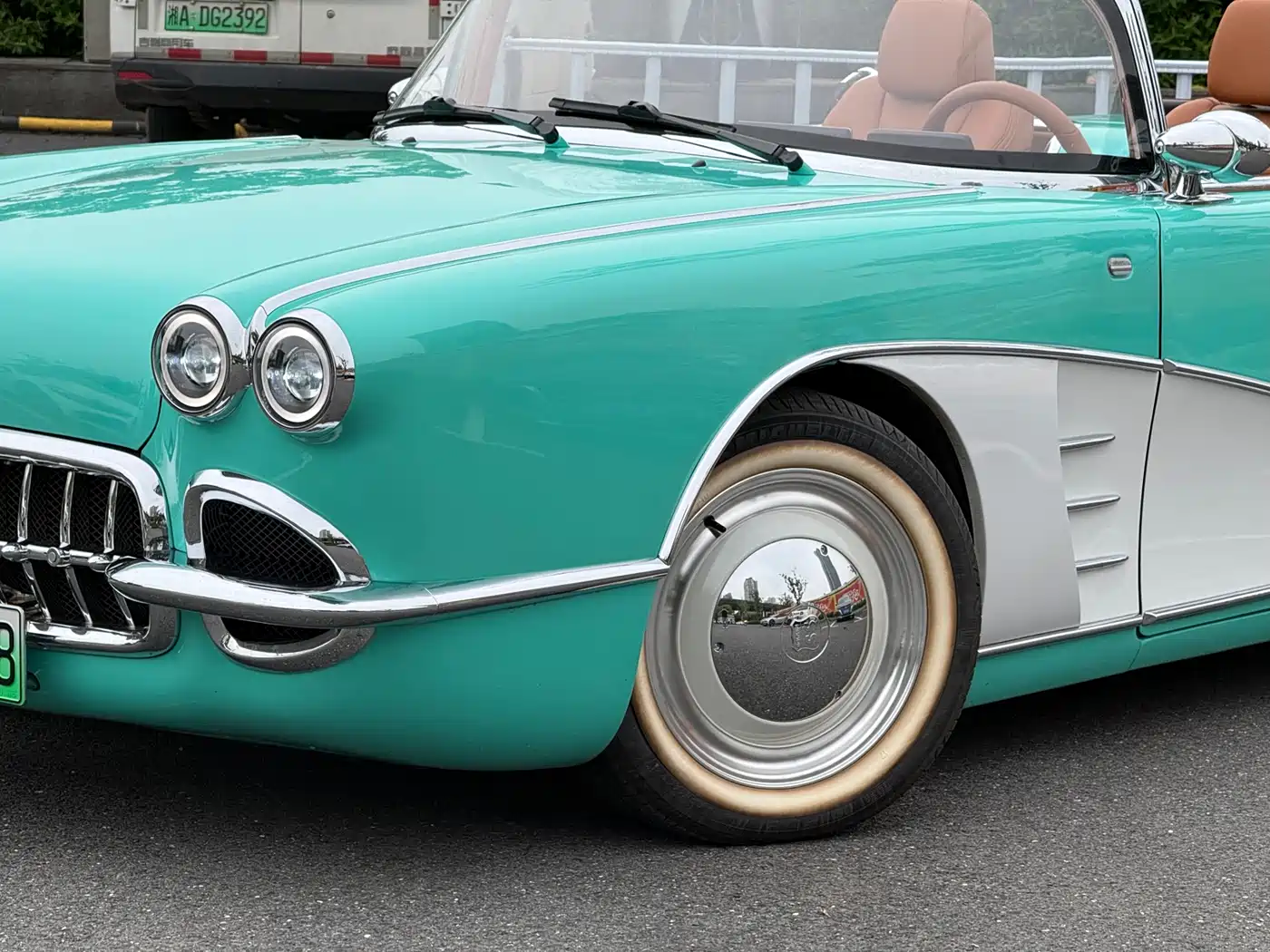 SONGSAN MOTORS SS DOLPHIN