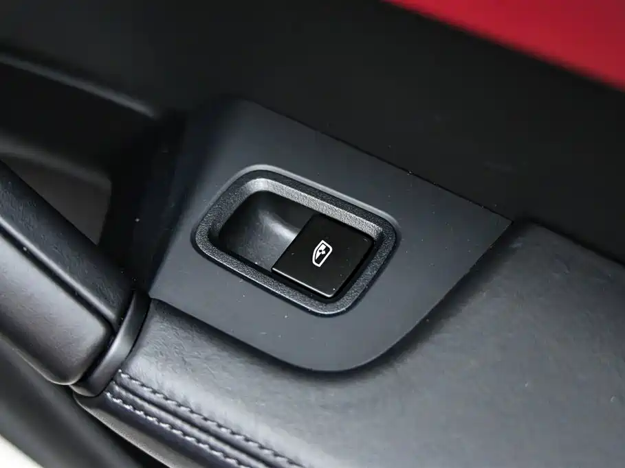 Porsche Cayenne New Energy 2024 Cayenne E-Hybrid 2.0T фото 29