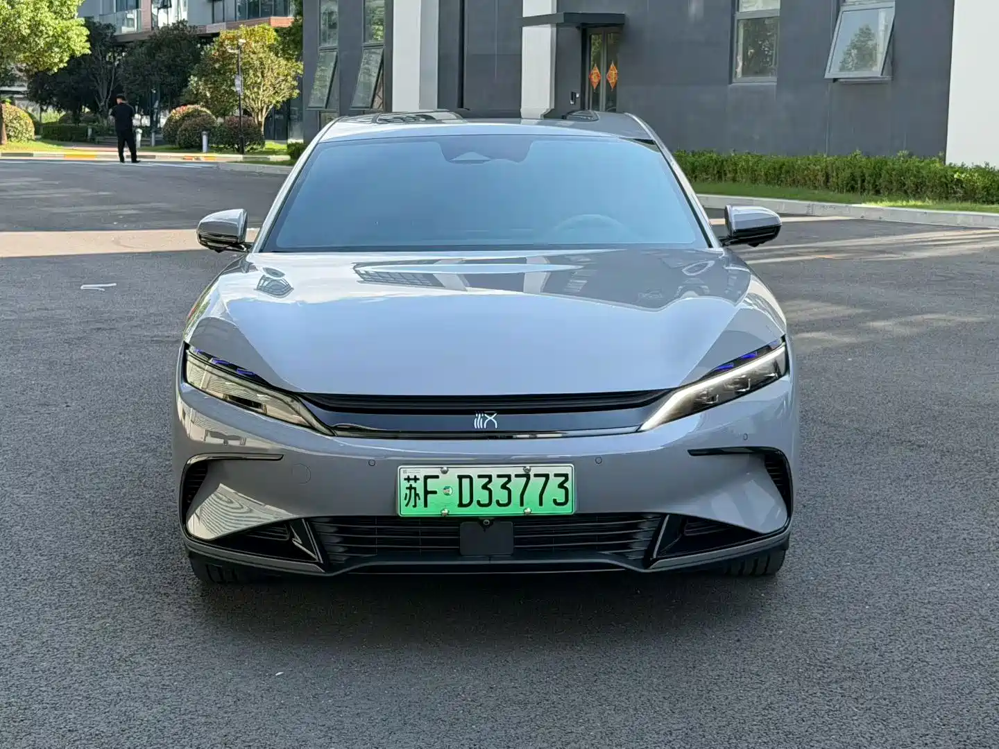 Фото 2 - BYD Han
