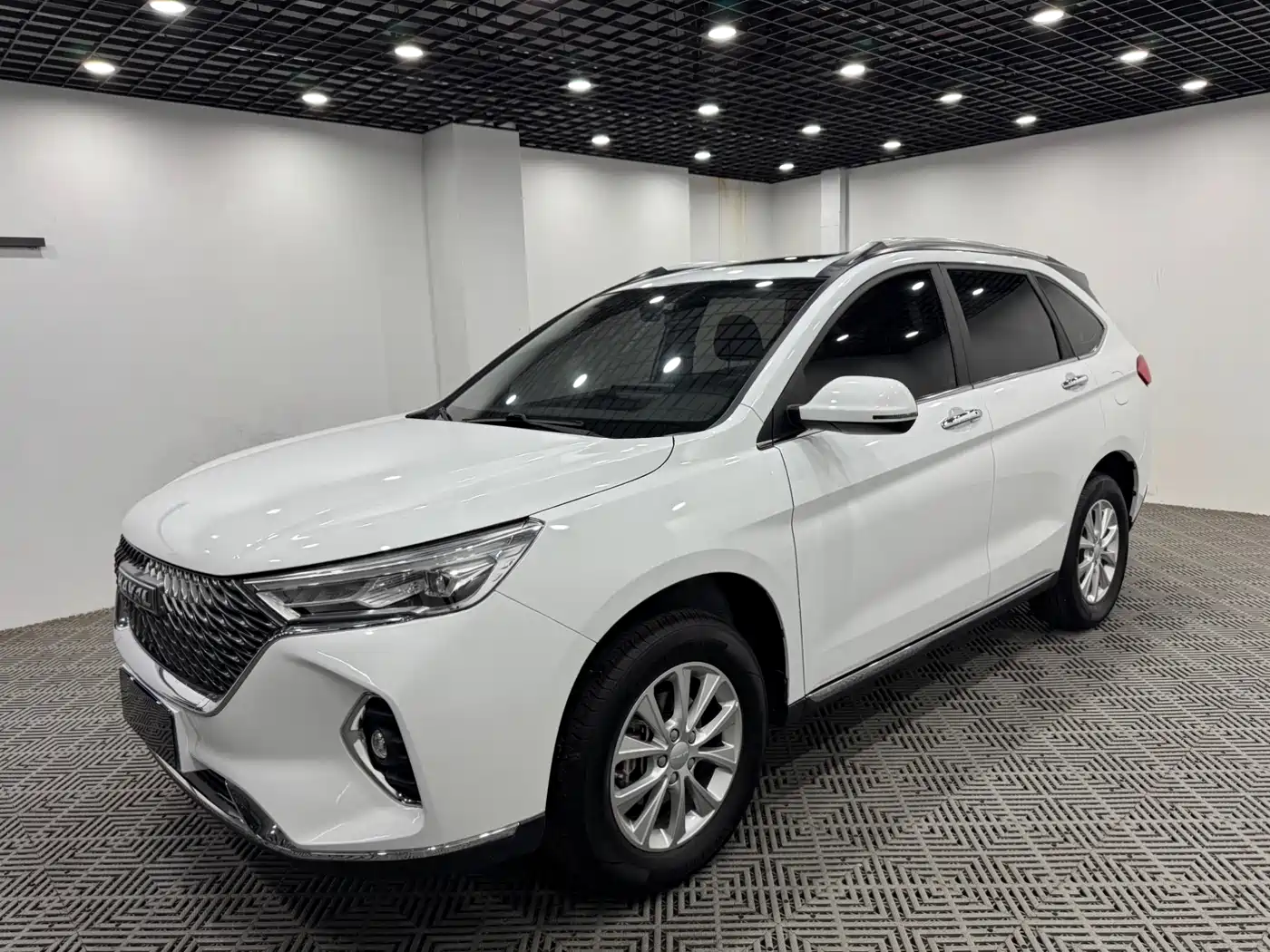 Haval M6 2021 PLUS 1.5T DCT Luxury Smart Connect фото 3