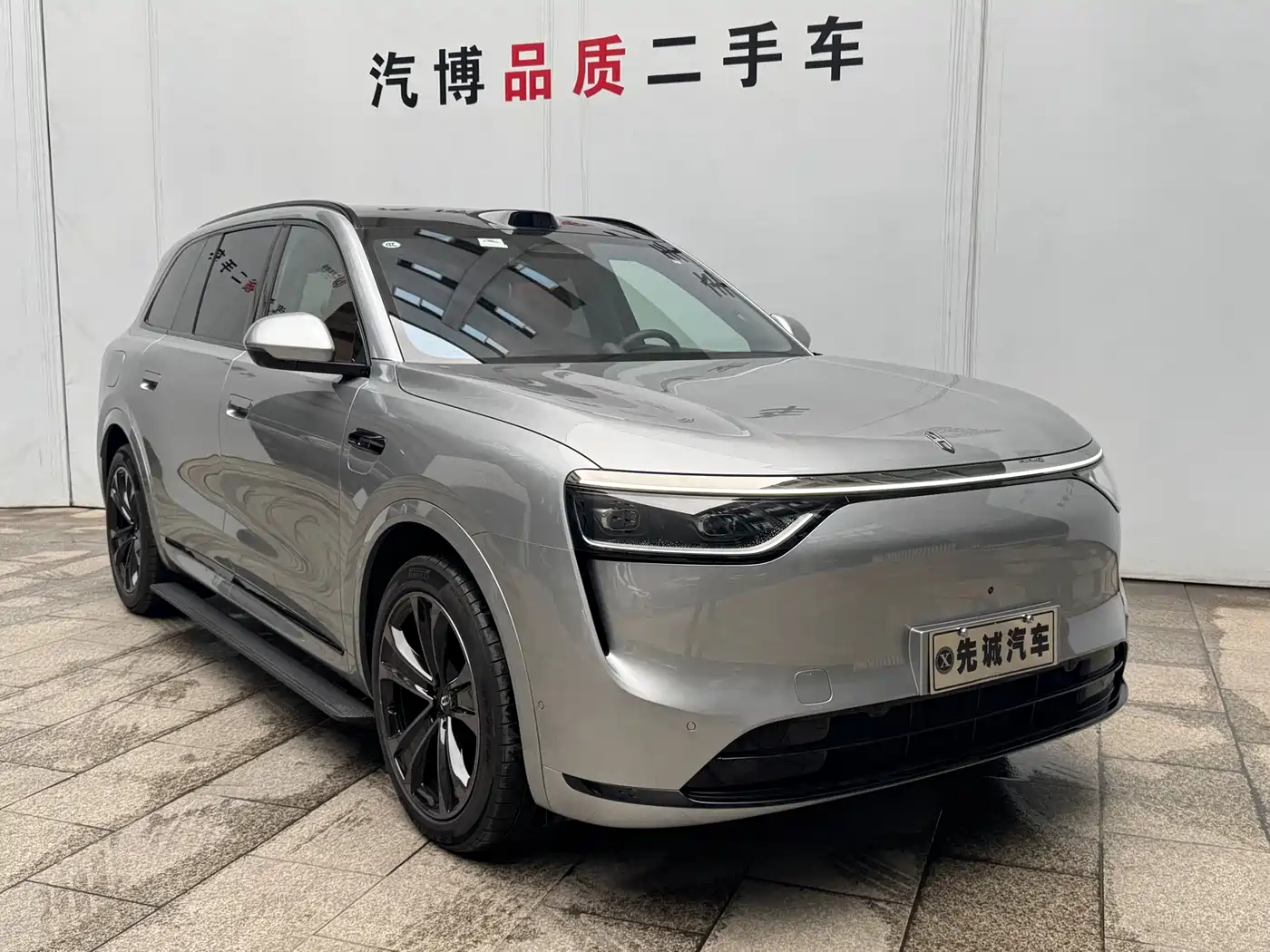 AITO Wenjie AITO M8 2025 Model Extended Range Ultra Edition 53.4kWh 5-Seater фото 3