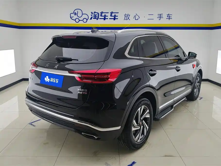 Hongqi HS5 2022 Facelift 2.0T Smart Flag Enjoyment Edition фото 3