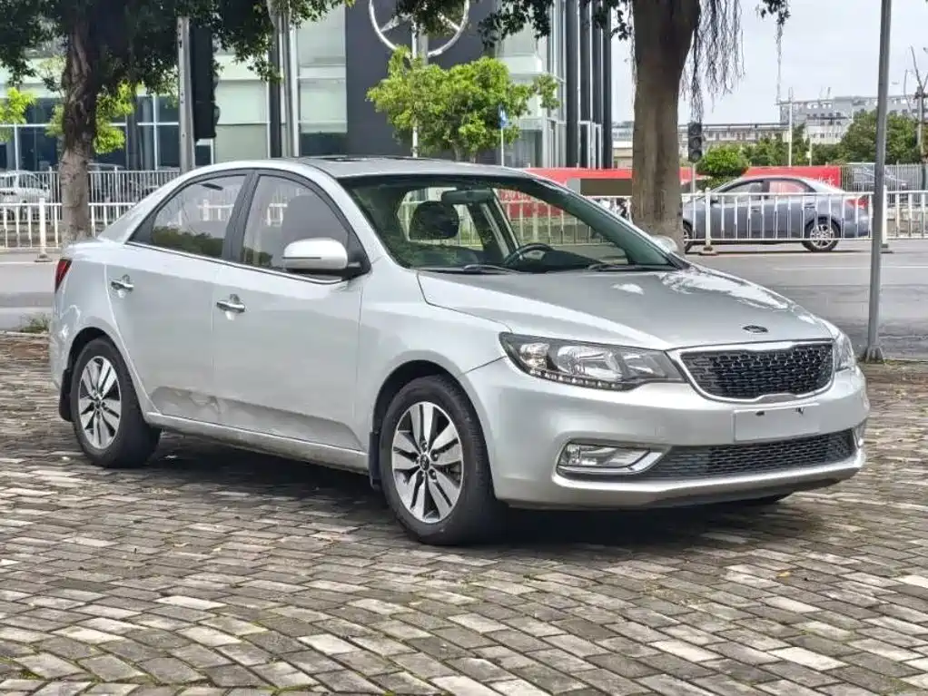 Kia Forte 2014 2014 1.6L AT GLS