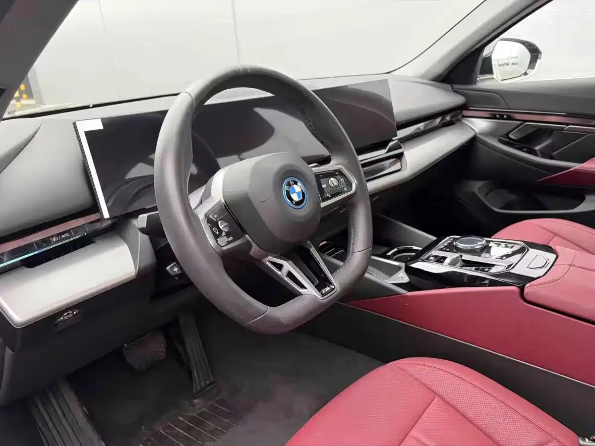 BMW i5 2025 2024 eDrive 35L M Sport Package