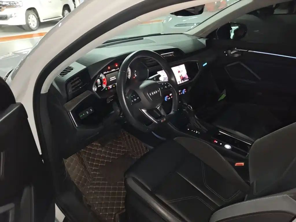 Audi Q3 Sportback 2023 2022 40 TFSI Fashion
