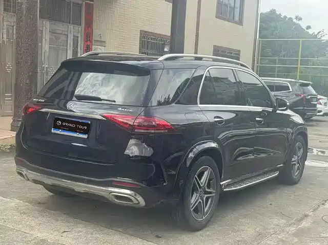 Mercedes-Benz GLE 2021 GLE 450 4MATIC Luxury — фото 5