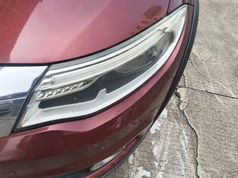 Qoros 3 2015 2015 Urban SUV 1.6T Automatic XingDong