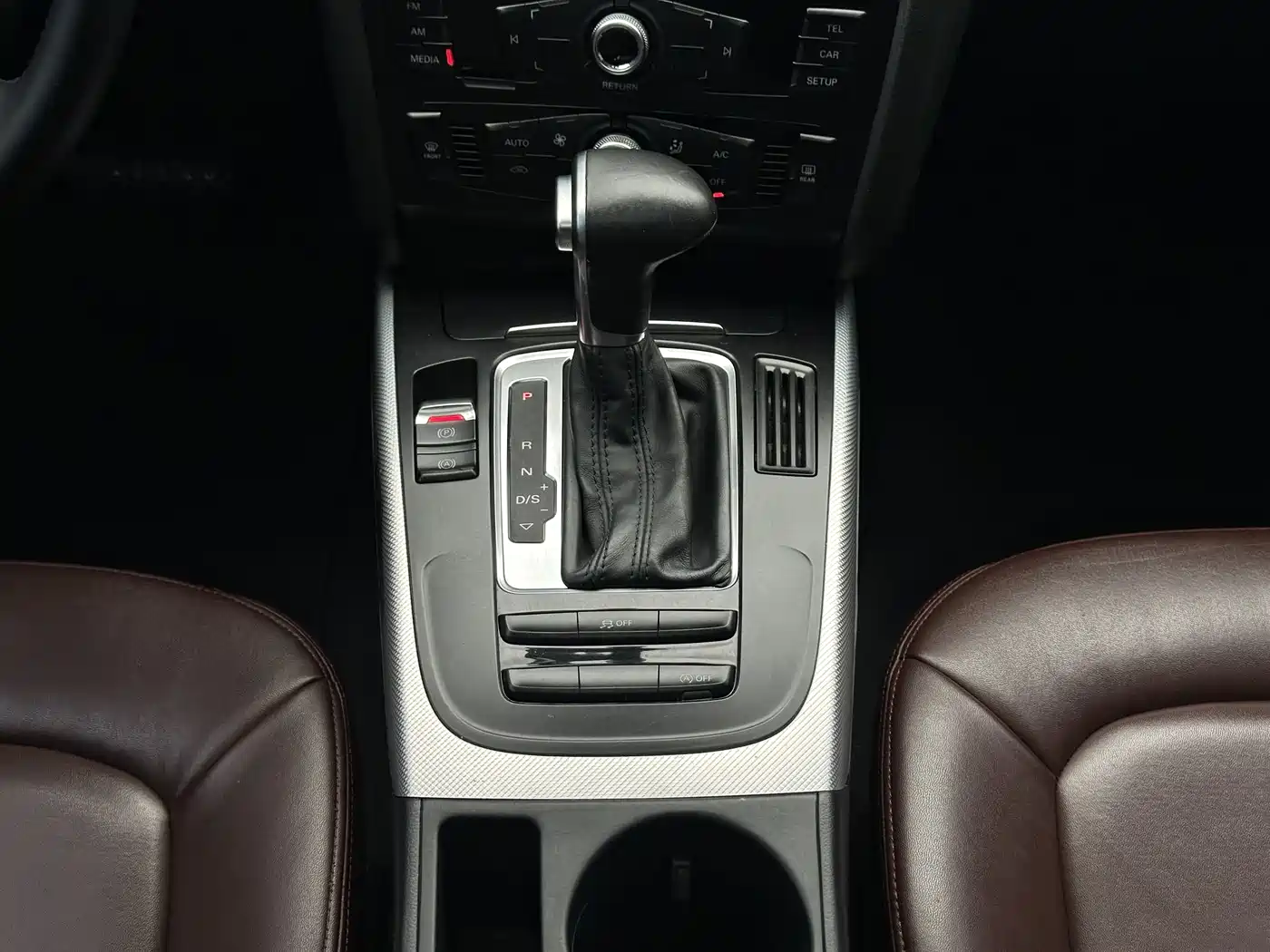 Audi A4L 2016 30 TFSI Collector's Edition Automatic Comfort фото 19