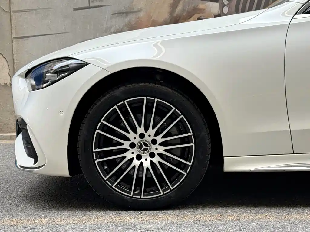 Фото 6 - Mercedes-Benz C-Class