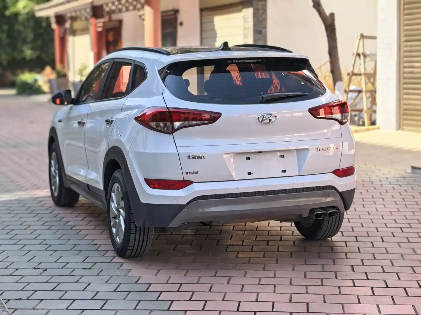 HYUNDAI TUCSON