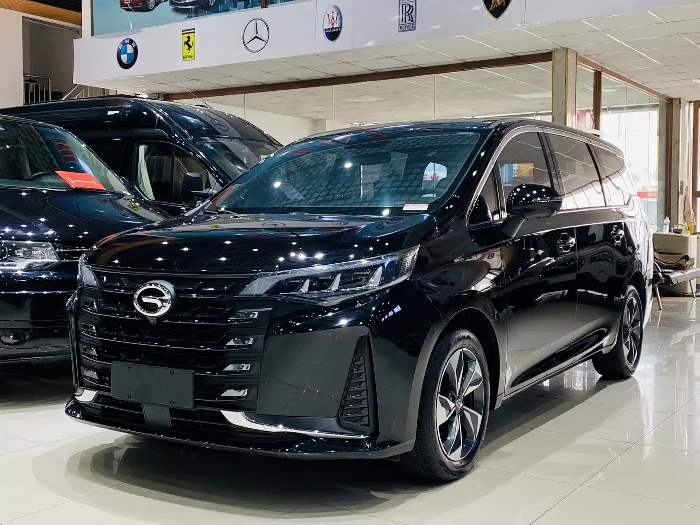 GAC TRUMPCHI M6
