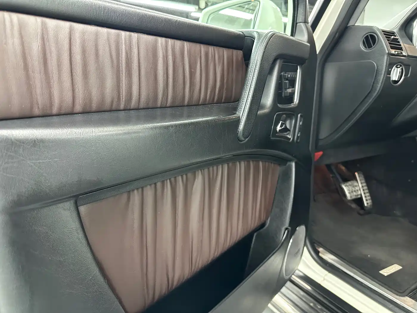 Mercedes-Benz G-Class AMG 2013 AMG G 63 фото 16