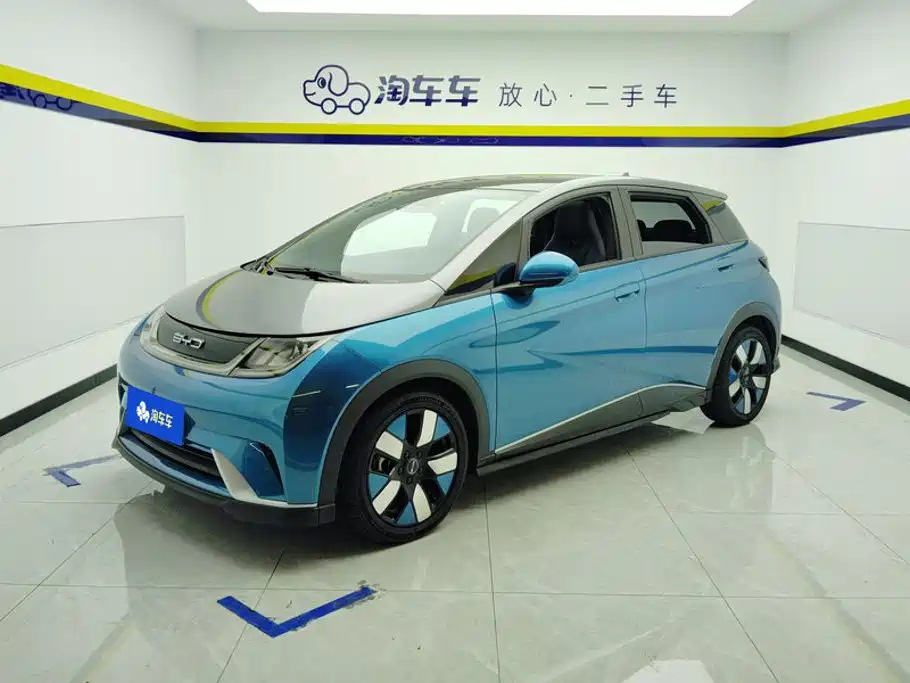 BYD Dolphin 2021