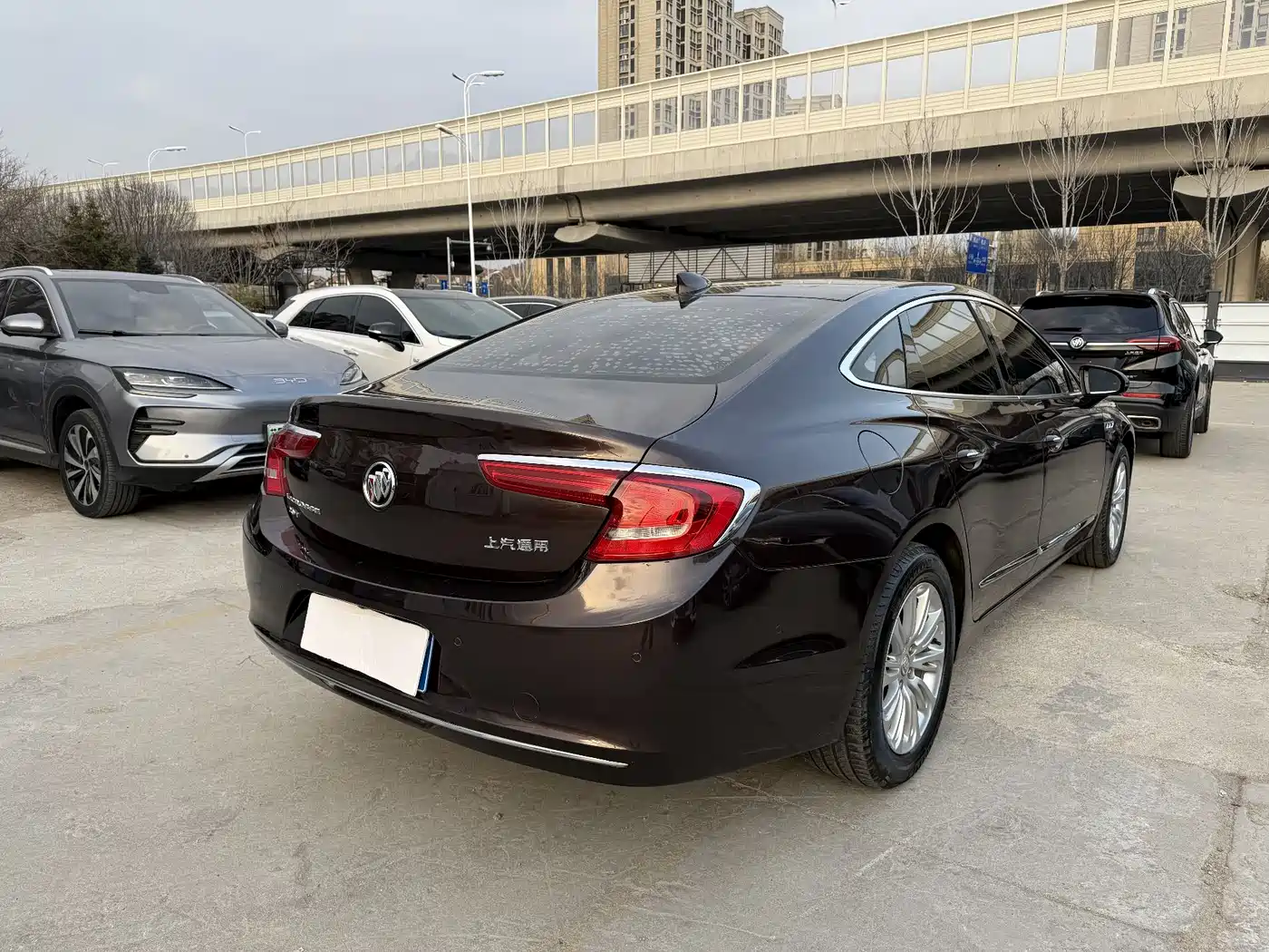Buick LaCrosse 2018 Model 20T Luxury Edition фото 10