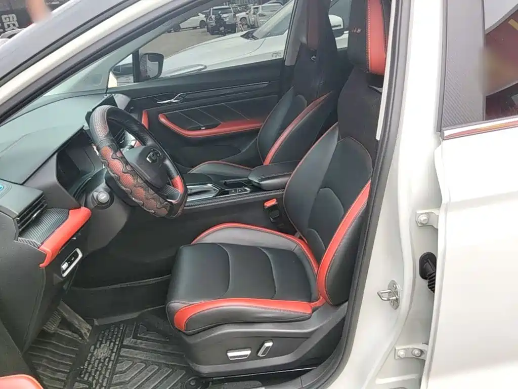 Geely Emgrand S 2022 2021 1.4T CVT Premium