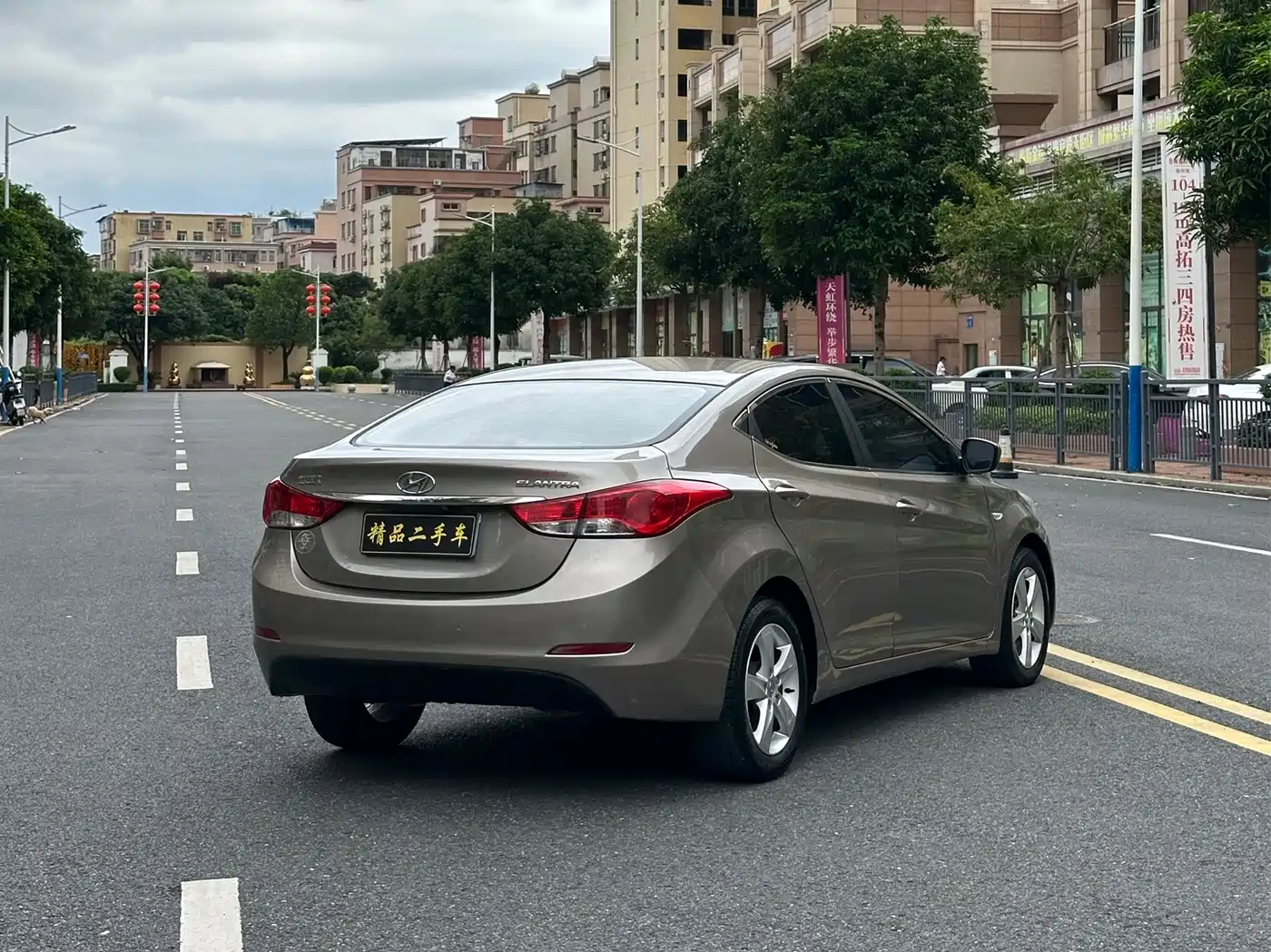 Hyundai Langdong 2013 1.6L Automatic Leading фото 15