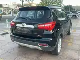 Фото 4 - Changan CS35