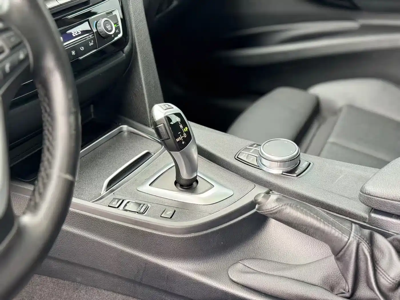 BMW 3 Series 2019 320Li Fashion Type фото 4