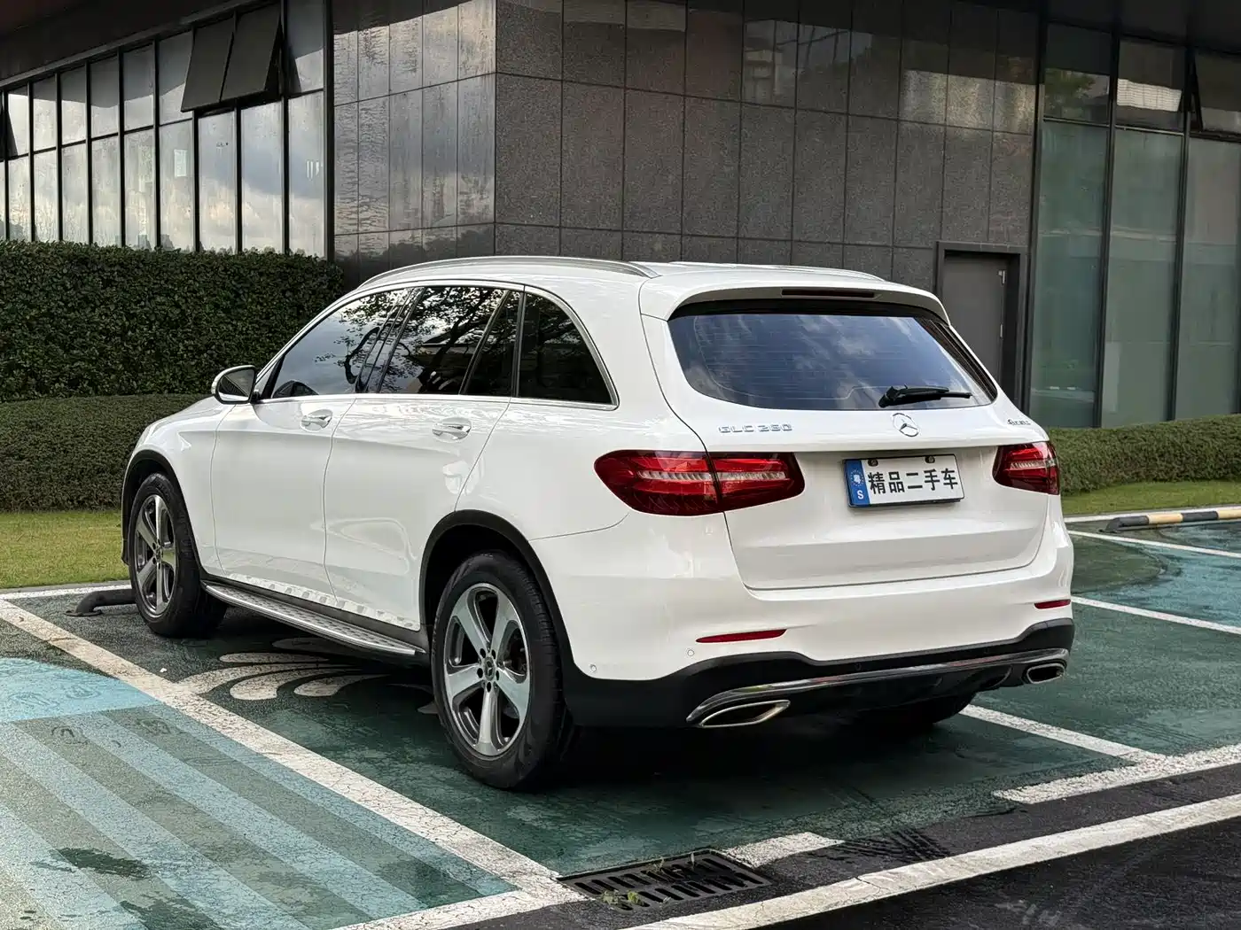 Mercedes-Benz GLC 2017 GLC 260 4MATIC Luxury фото 13