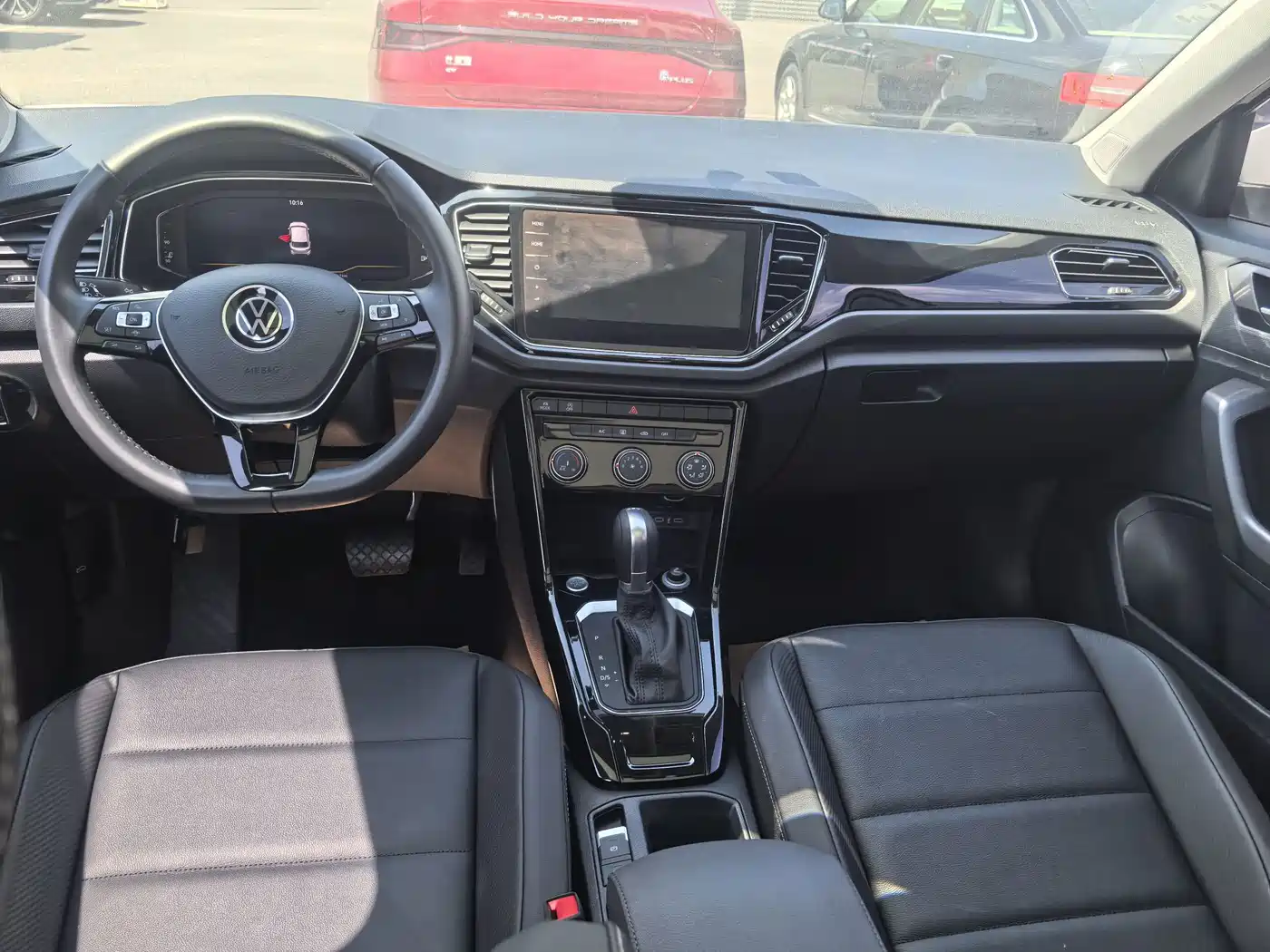 صورة 11 - Volkswagen T-ROC