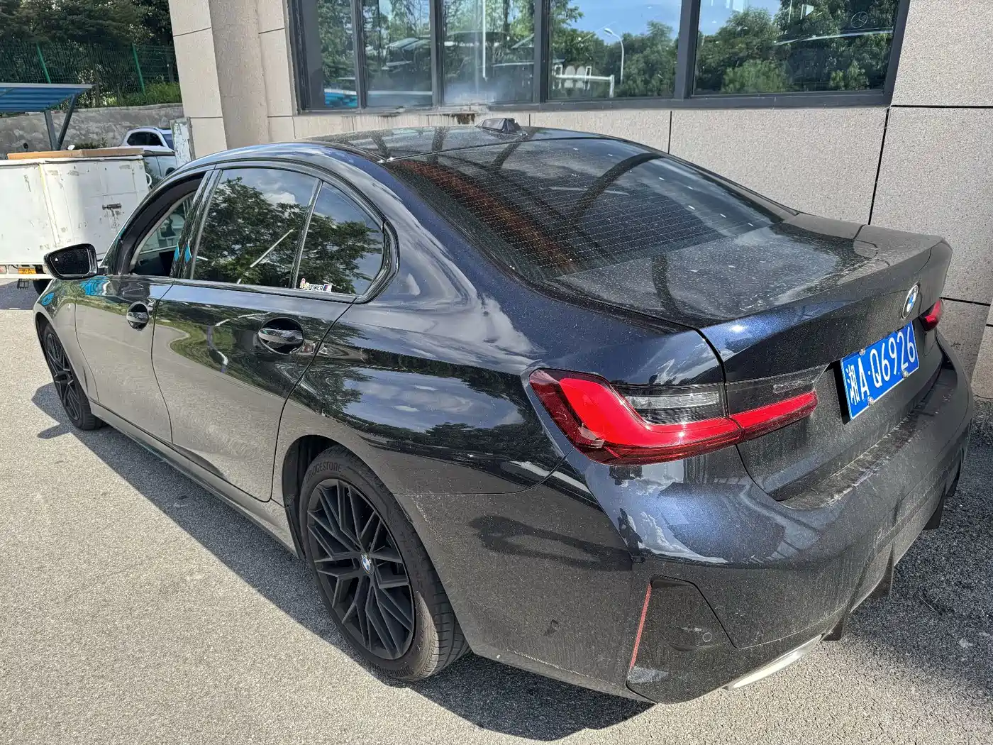 BMW 3 Series 2026 2025 325Li M Sport Package