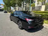 Фото 7 - Hyundai Elantra