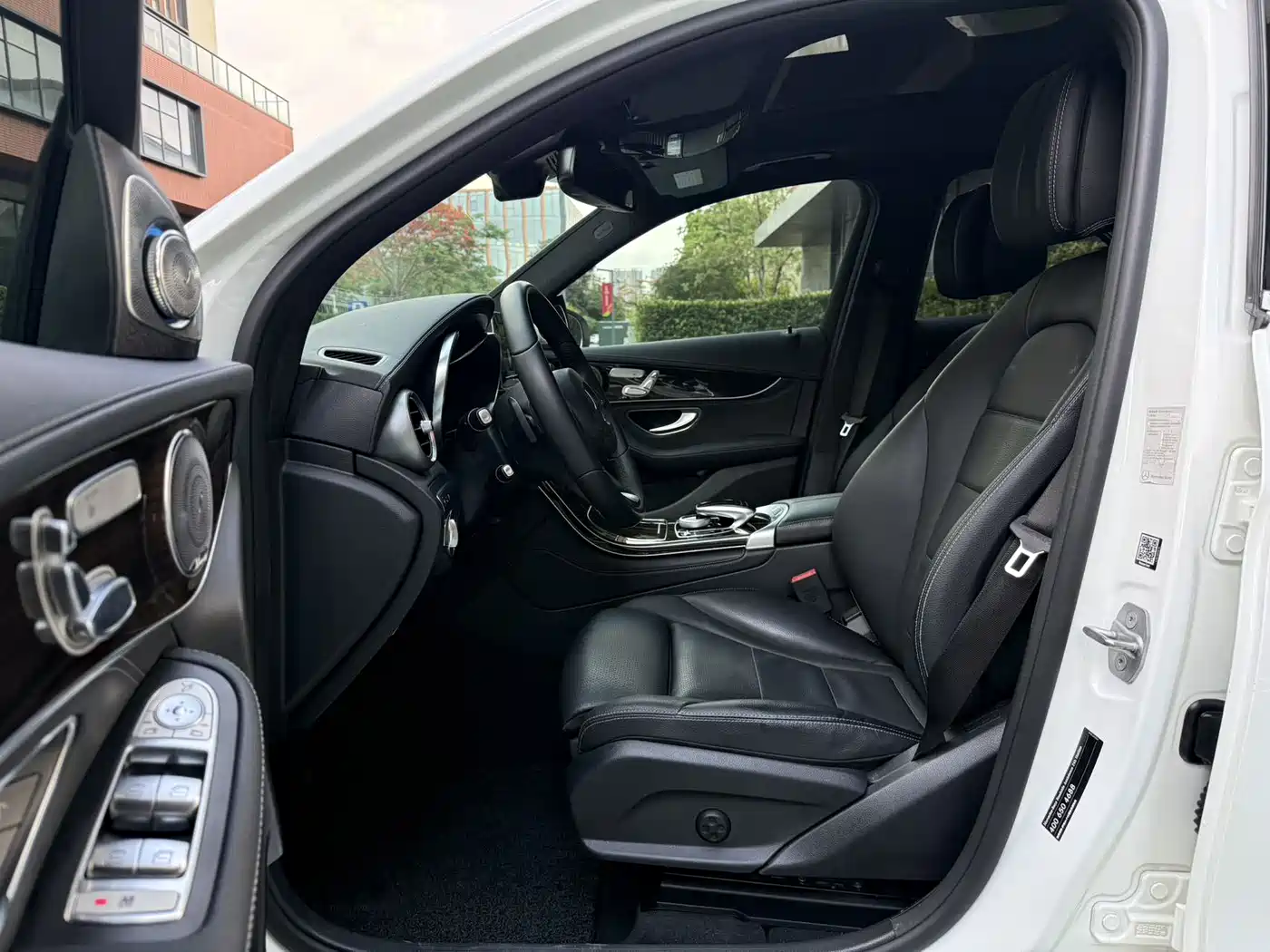 Mercedes-Benz GLC 2017 GLC 260 4MATIC Luxury фото 7