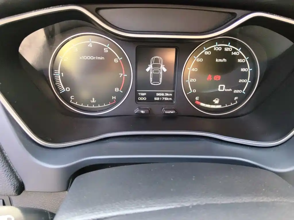 Geely Emgrand X6 2016 2016 1.8L Manual Luxury