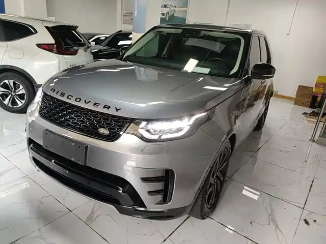 Land Rover Discovery 2020