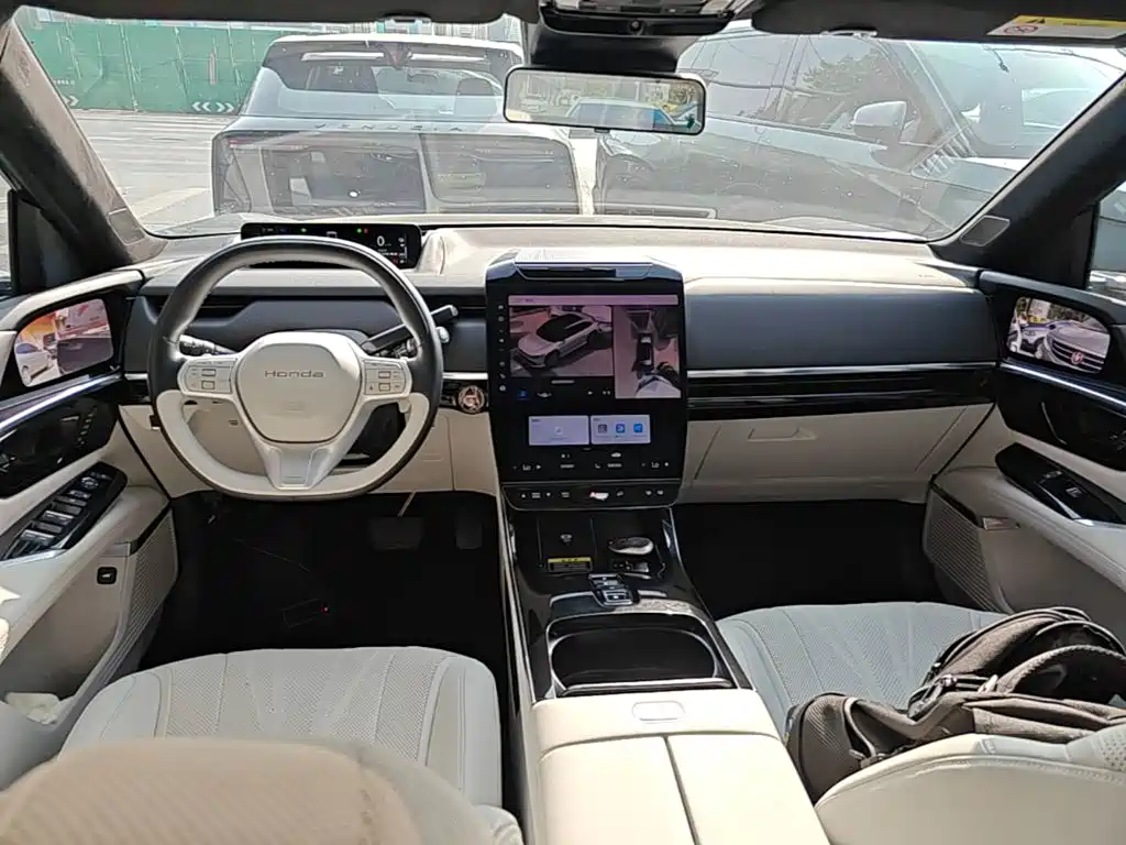 Honda P7 2025 2025 AWD Long Range Max