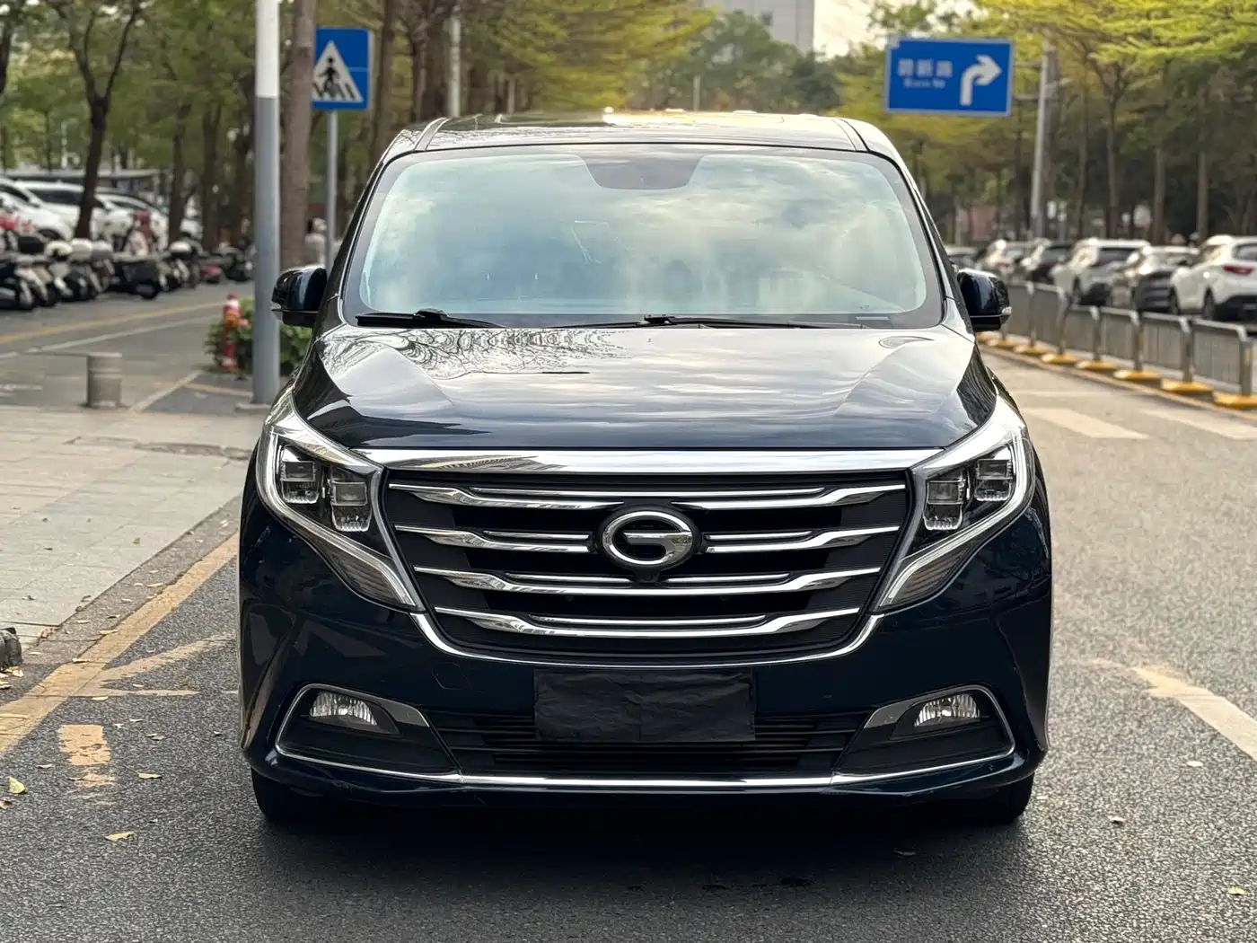 GAC TRUMPCHI M8