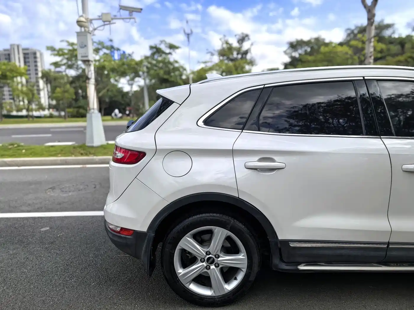 Lincoln MKC 2018 2017 2.0T 2WD Exclusive Edition
