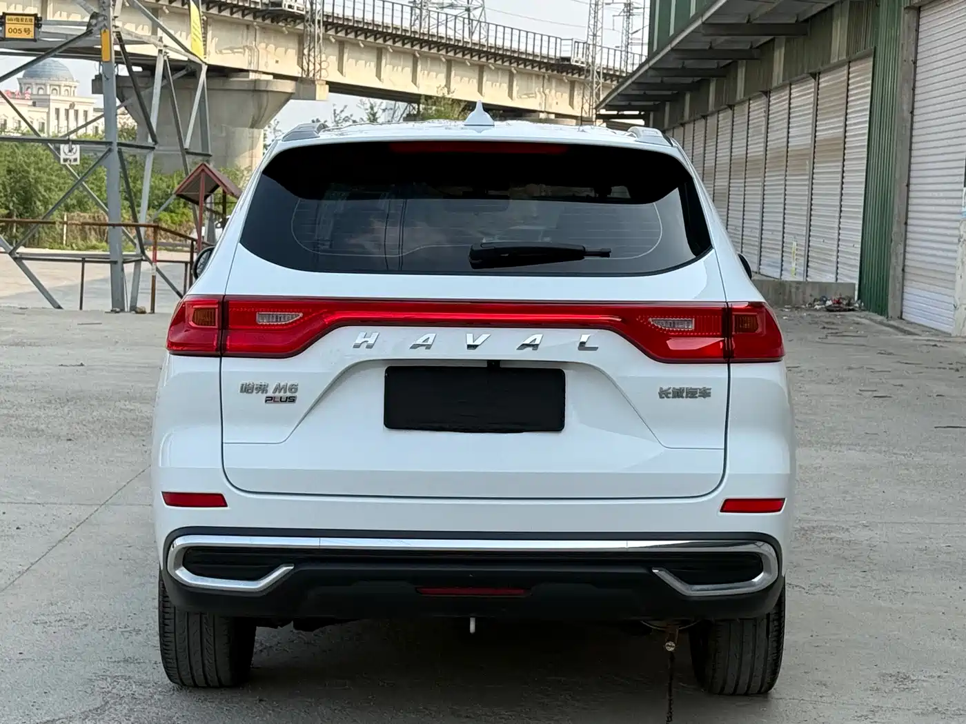 Haval M6 2023 PLUS 1.5T DCT Elite Smart Connect фото 5