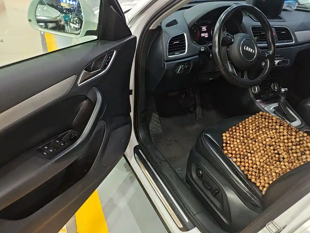 Фото 16 - Audi Q3