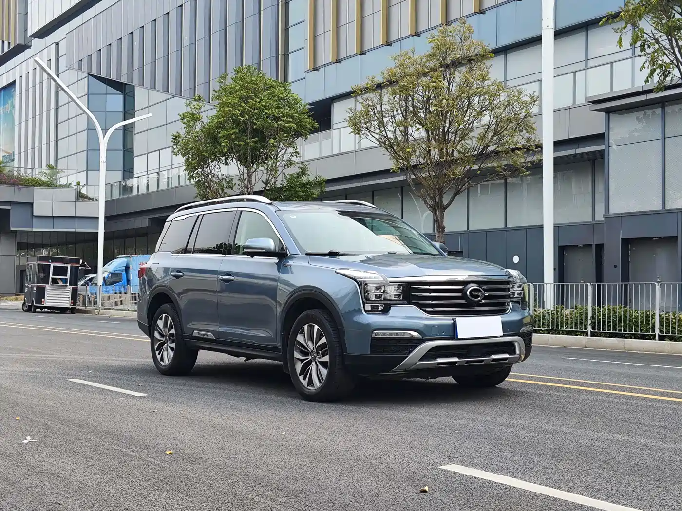 GAC Trumpchi Trumpchi GS8 2017 320T 2WD Luxury Smart Connect (7-seater) фото 3