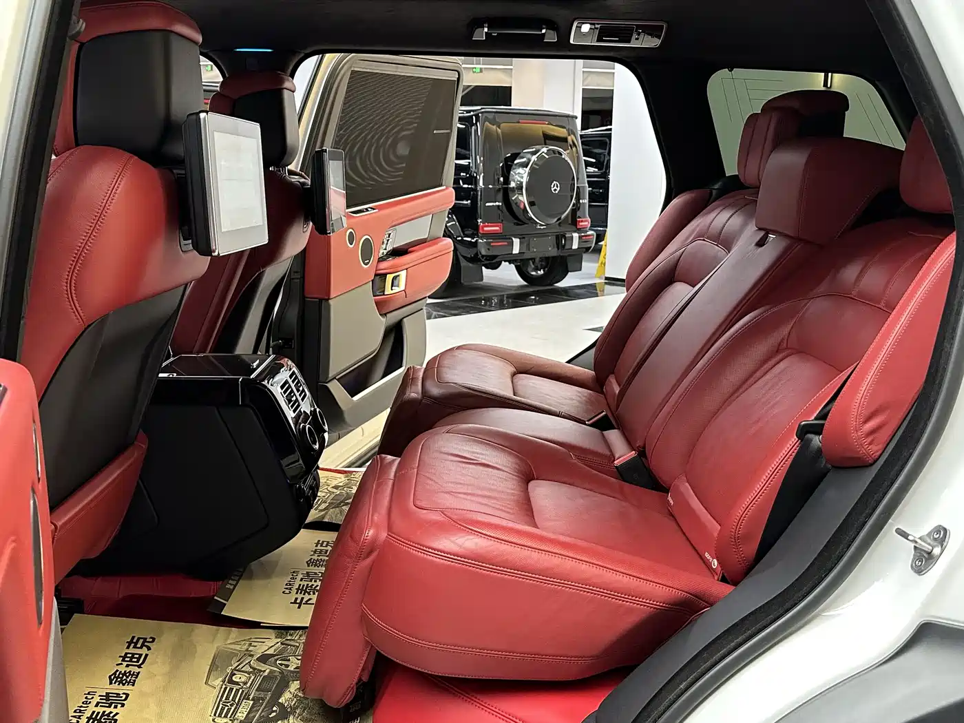 Land Rover Range Rover 2022 3.0 L6 400PS Prestige Genesis Extended Edition фото 28