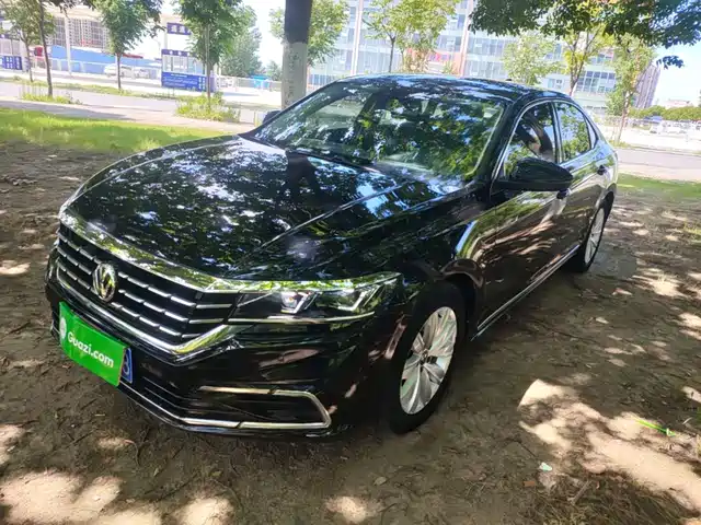 Volkswagen Passat 2021