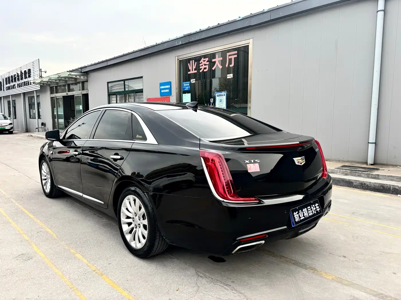 Cadillac XTS 2018 28T Technology фото 5