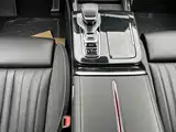 Photo 6 - Hongqi H9